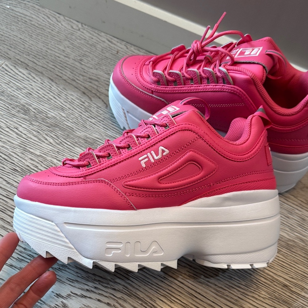 Fila Women's Bold Pink Chunky Sneakers